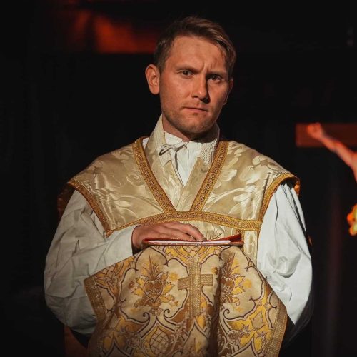 karol_gorski_square_03